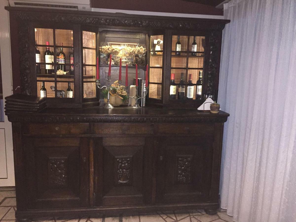 Family Hotel Odessa Sewliewo Zewnętrze zdjęcie