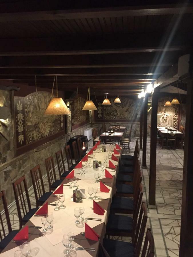 Family Hotel Odessa Sewliewo Zewnętrze zdjęcie